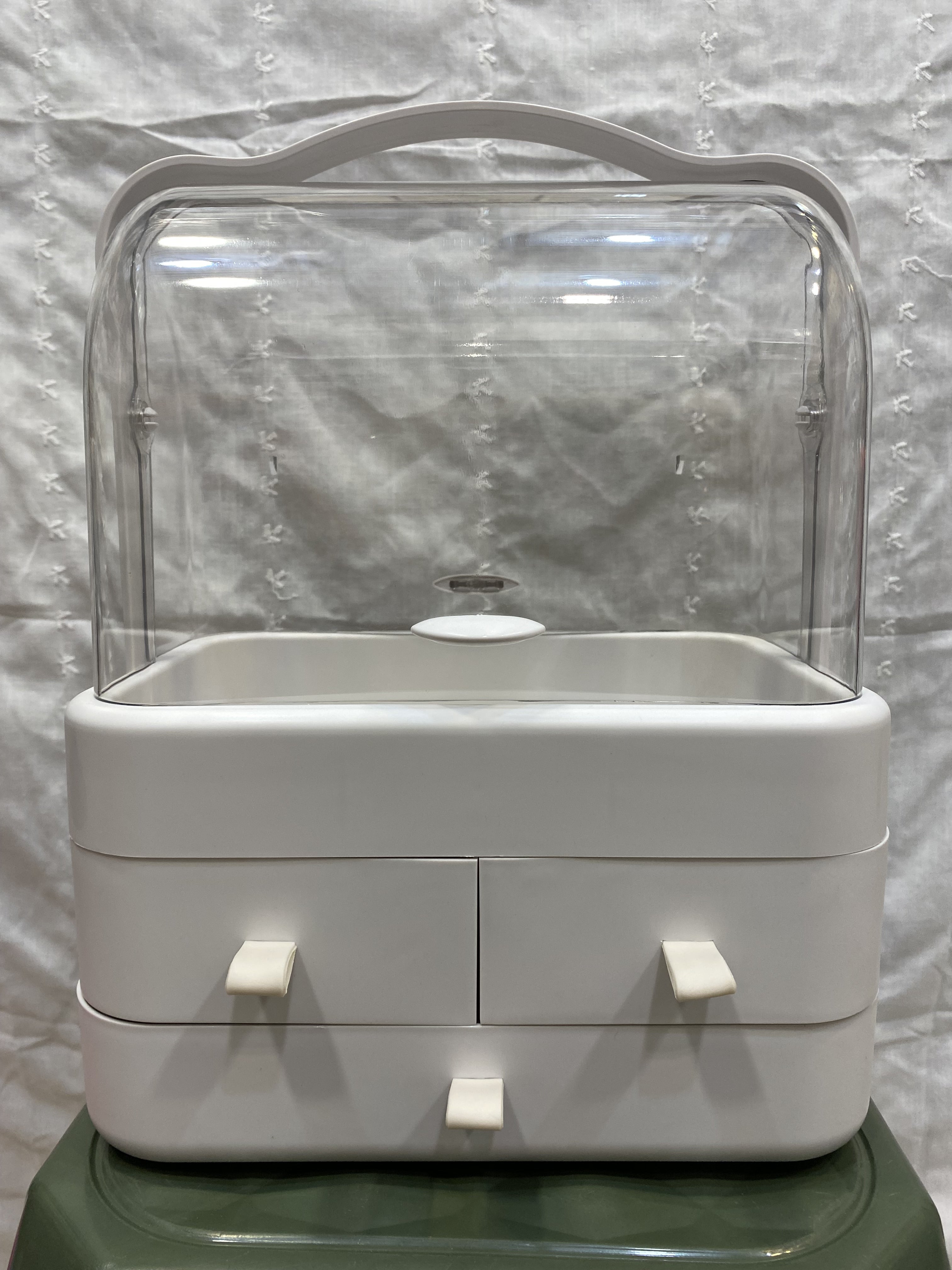 Crystal Glow Vanity Organizer