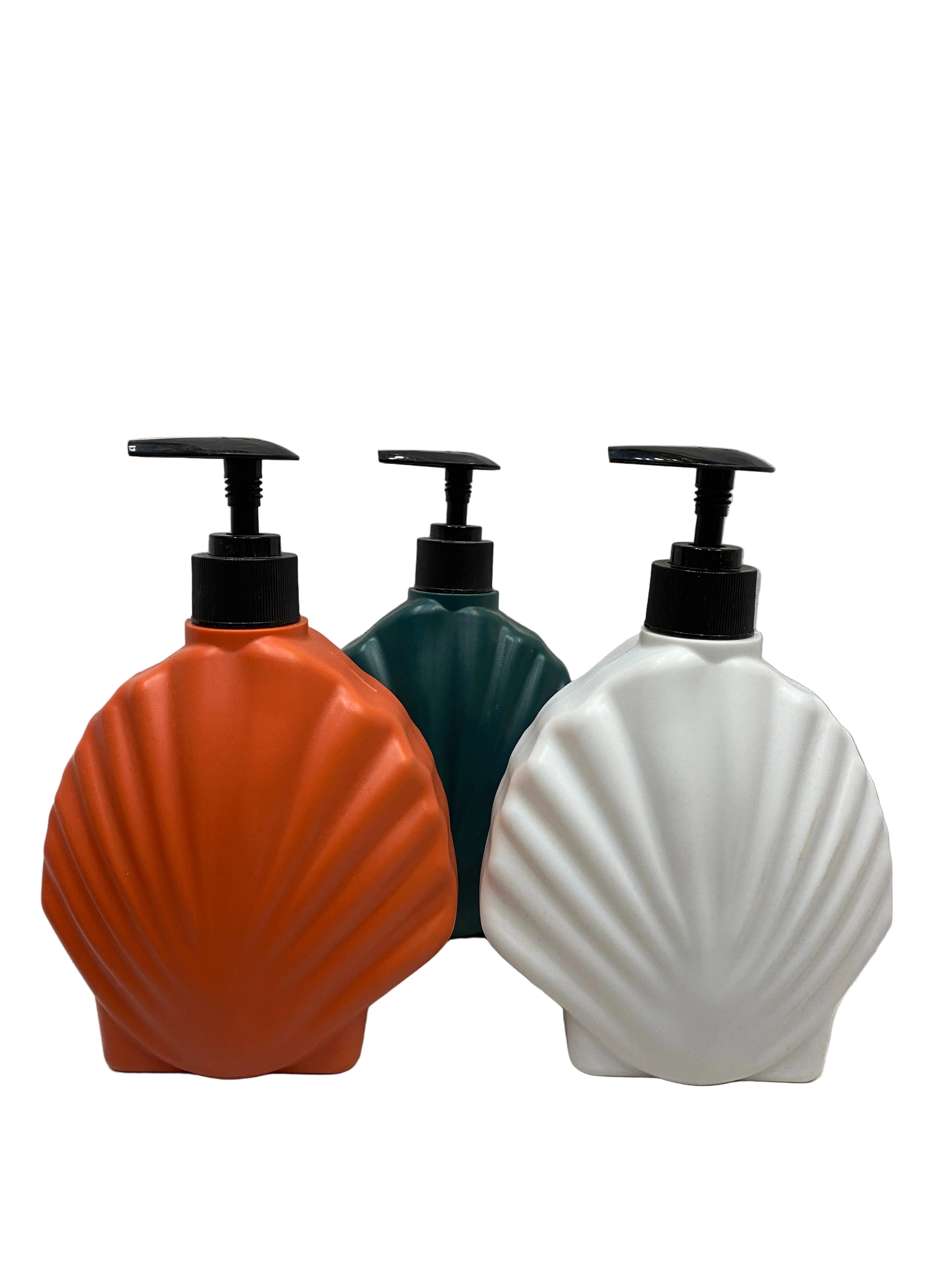 Ocean Pearl Shell Dispenser